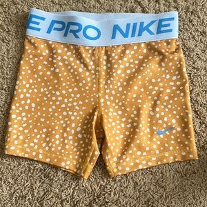 Nike Pro Girls Dri-Fit 3in. Shorts